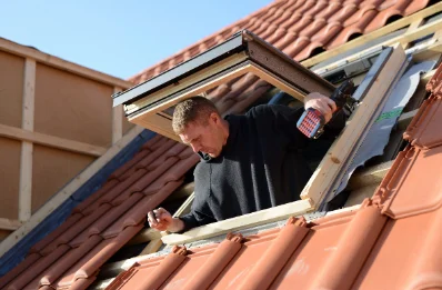 Pose de fenêtres de toit Velux à Anstaing